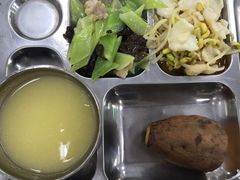 -北京外国语大学东院食堂