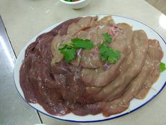 -华哥新鲜猪精品美食