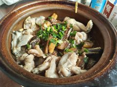 -容里煲仔饭(利丰北路店)