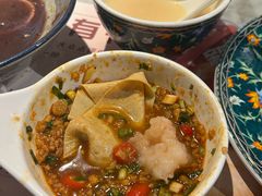 -尚尚仙·酸汤猪手·猪肚鸡火锅(华联万柳购物中心店)