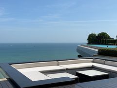 -瑰丽酒店·海吧·天际下午茶·现场DJ·天台酒吧