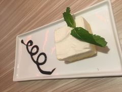 -必胜客(东大桥店)