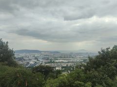 -灵岩山风景区
