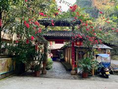 -乡巴佬鼎锅饭