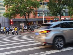 -沸腾鱼乡(知春路分店)