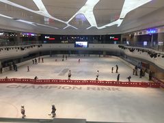 -冠军冰场CHAMPION RINK(环球银泰城店)