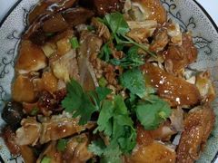 -天鹅到家·保姆月嫂育儿嫂(蔚蓝海岸店)
