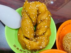 蜜汁麻花-恒義诚·老鼠窟国营饭店(桥头街店)