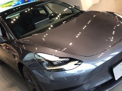 -TESLA 特斯拉(上海太古汇体验店)