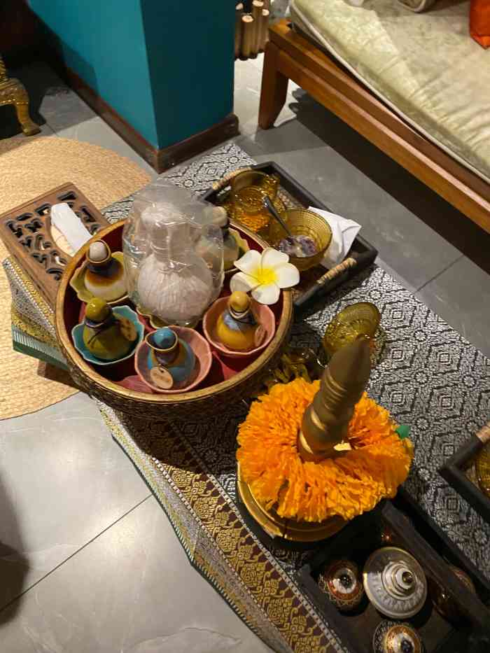 泰·莱泰式古法按摩(曲江店)-"非常哇塞的一家泰式按摩里面是真真正正