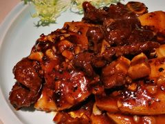 牛仔骨炒年糕-绿茶餐厅(汇悦大融城店)