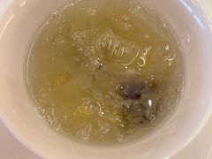 建莲雪耳汤-莆田餐厅PUTIEN(西安万象天地店)