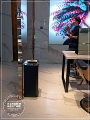 -罗亚帝造型·烫发染发