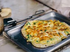 韭菜蛋饼-阿婆油墩子(五里桥路188弄小区店)