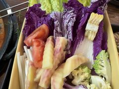 -花菇朵·云山雀 ll 野生菌锅·野果酸汤·精品滇菜(万柳店)