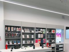 -Apple授权专营店(五彩城店)