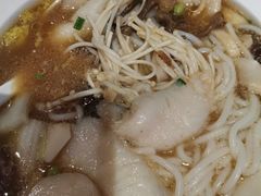 -渝是乎酸菜鱼·川渝小炒(新世界百货望京店)