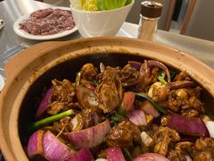 -胡须佬鸡煲四季火锅店(石厦西村直营店)