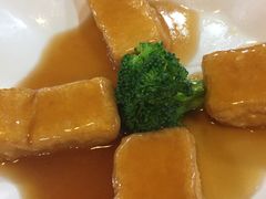 -品香菜馆(旗峰路中侨大厦店)