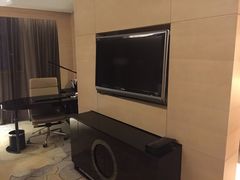 iphone_upload_pic-西安皇冠假日酒店·朱雀咖啡厅