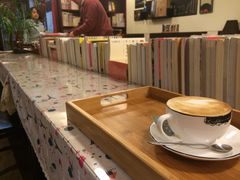 -武汉境自在書店