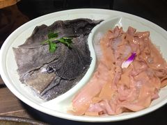 毛肚鸭肠拼-红九格老火锅(三峡广场店)
