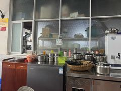 -曾氏肥肠馆(凯瑞雅居店)