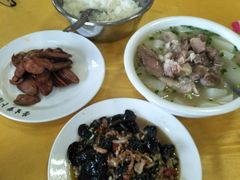 -荣生萝卜汤饭店