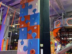 -嗨翻Hi-Fun竞技主题乐园·蹦床亲子生日轰趴(国光1937店)