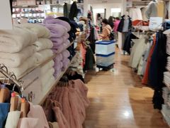 -优衣库(哈尔滨中央大街店)