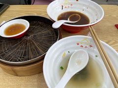 -珊珊小笼馆(仙霞路店)