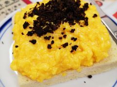 黑松露炒蛋多士-華人 華星冰室(氹仔 店)