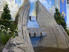 -暴风岛沉浸式体验馆(百联世纪店)