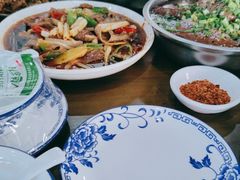 -小杨翘脚牛肉