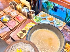 -银米·云南传统过桥米线(双廊黑金冠店)