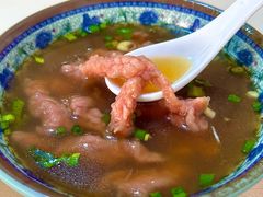 -炬龙牛肉店(新华店)