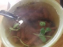 鸭血汤-香山胡记吴江路生煎(灵山路店)