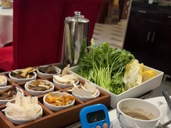 -天宜隆蘑菇宴火锅(石景山旗舰店)