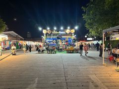 -席娜卡琳火车铁道夜市