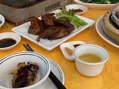 -鹏城人家海鲜酒家·23年老字号(较场尾店)