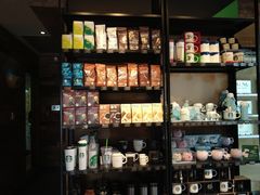 零售区-星巴克臻选(重庆大融城店)