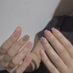 -悦指间美甲美睫