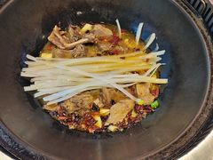 -玺炖·中国铁锅炖(虹桥天街店)