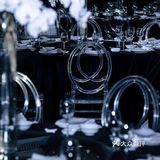 暗色系宇宙星辰主题年会布置 重在营造氛围感