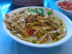 -天乐农家鱼头王(天目湖店)