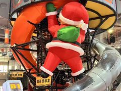 -嗨翻Hi-Fun竞技主题乐园·蹦床亲子生日轰趴(国光1937店)