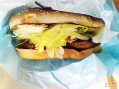 200908101319-麦当劳(北亭广场分店)