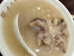 黄豆汤-老半斋(福州路店)