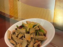 炝拌黑腐竹-锦上中式酒馆(南内环店)