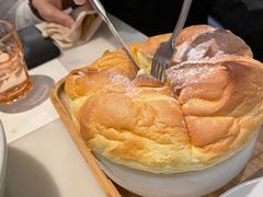 -港丽餐厅(高德置地店)